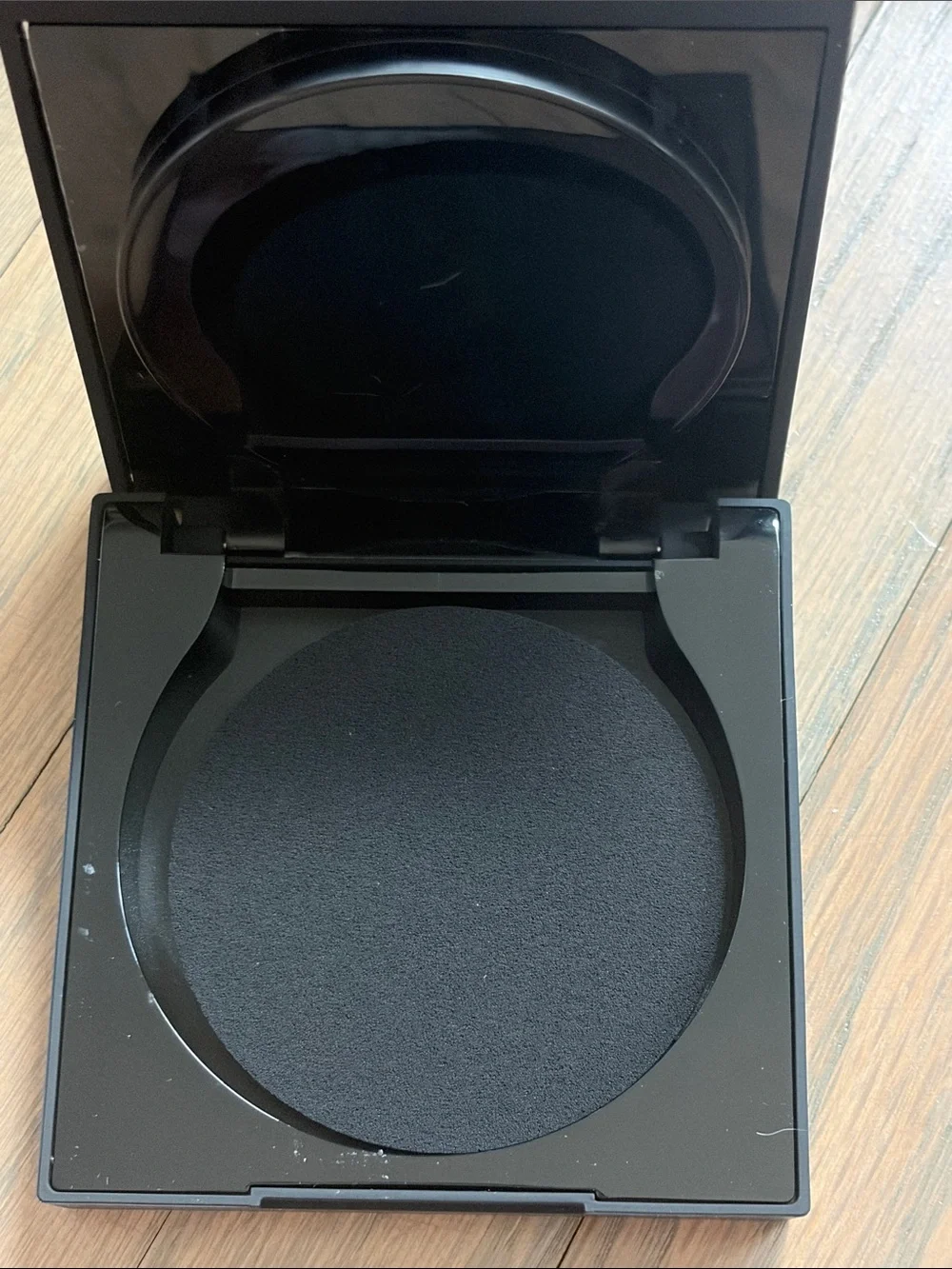 Yves Saint Laurent All Hours Hyper Finish Setting Powder - 01